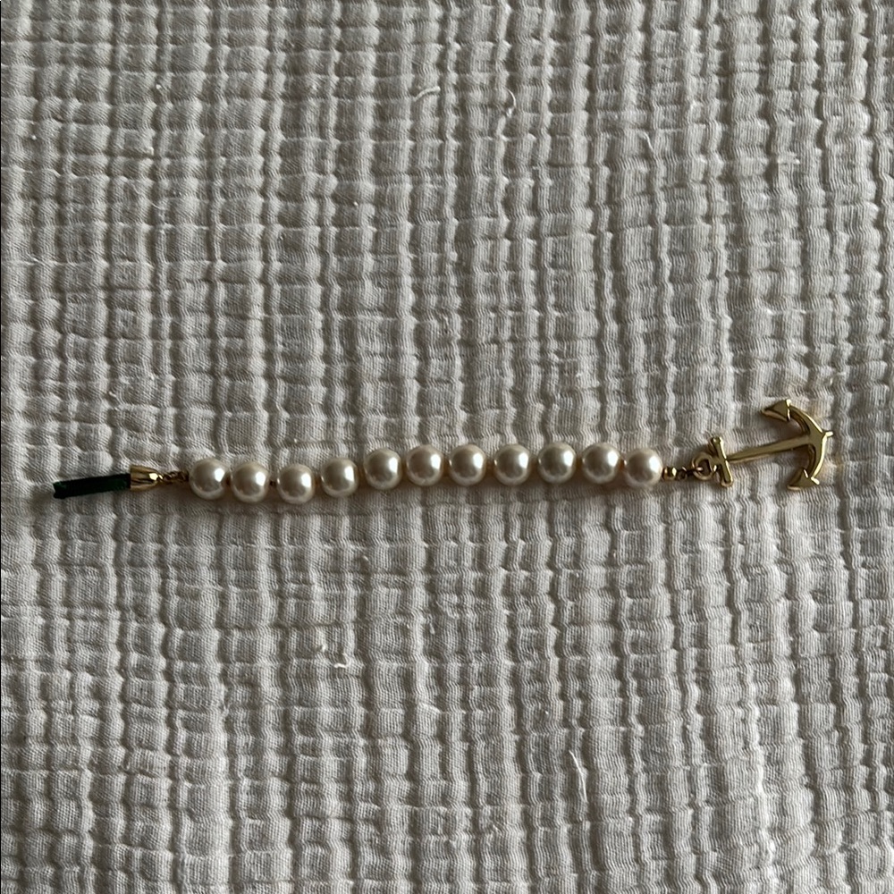 Gold Anchor Pearl Bracelet